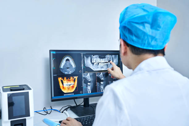 Best Cracked Tooth Emergency Dentist  in Obetz, OH